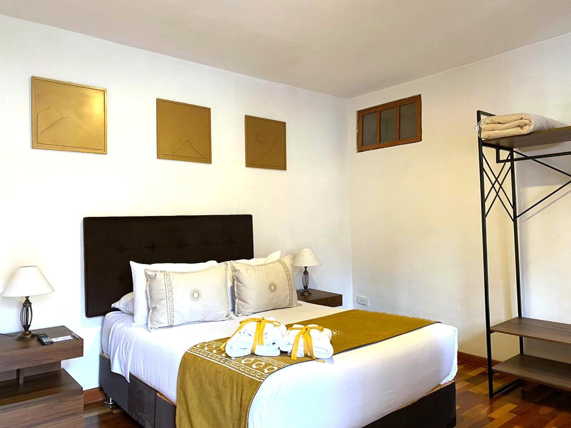 Hotel Katari at Plaza de Armas Cuzco Esterno foto
